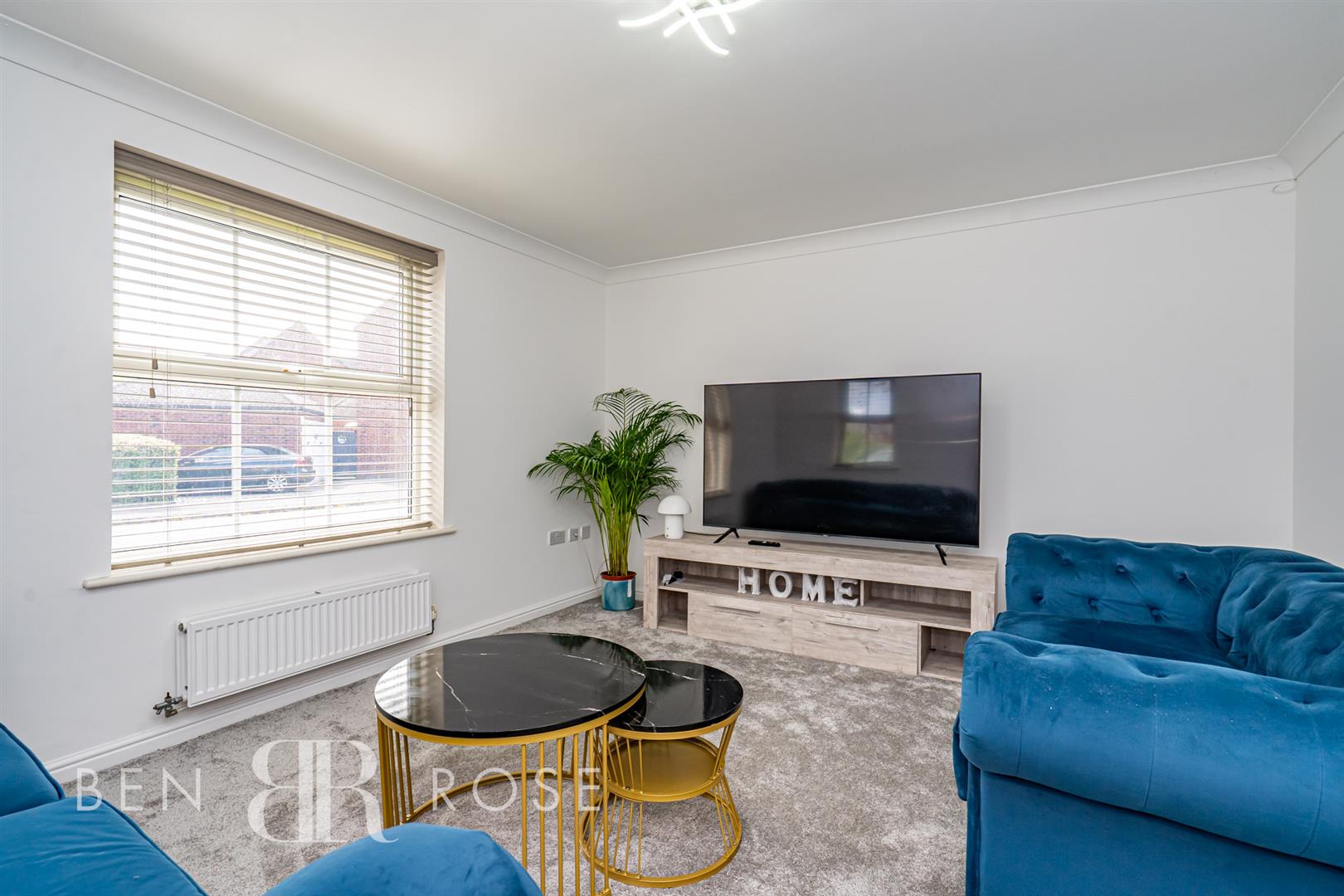 4 bed property in Quins Croft, Leyland
